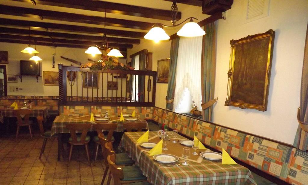 Gasthof Murauerhof Hotell Sankt Peter am Kammersberg Exteriör bild